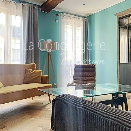 Aa13 - Le Victor Hugo - Sejour D'exception Dans Un Historique Daire Ault