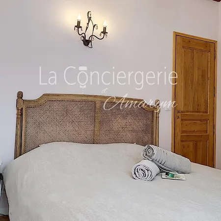 Apartment Aa13 - Le Victor Hugo - Sejour D'exception Dans Un Historique